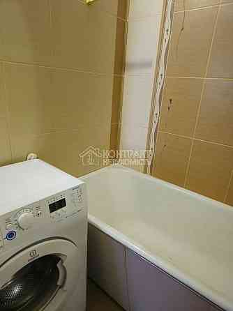 Продаж Квартира 3-кімнатна, 4/5 поверх на вул. Владислава Зубенка Харьков