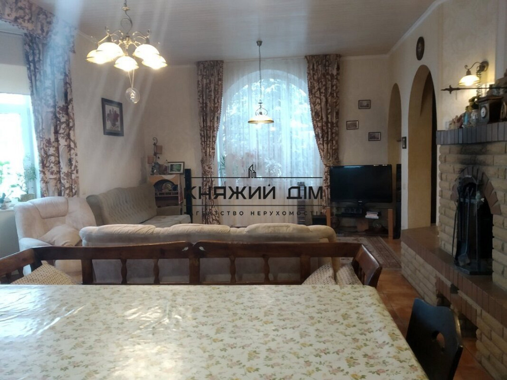 Аренда отличного 3-х этажного дома в с. Великие Дмитровичи. № 139270  - фото 20