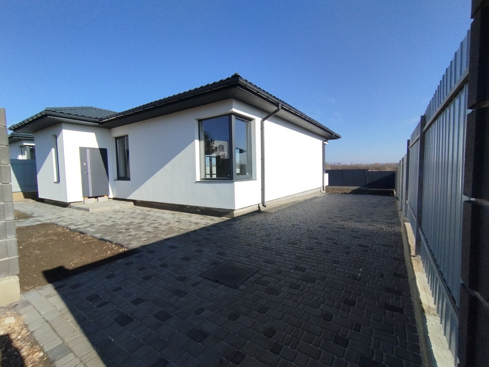 Одноэтажный дом в с. Корсунцы. Корсунці - фото 3