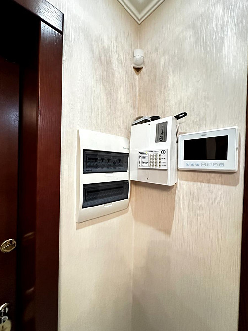 Продаж Квартира 3-кімнатна, 15/20 поверх на Лаврухина Николая вул., д. 8 Kiev - photo 9