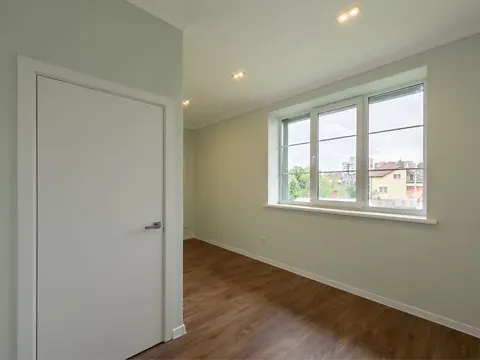 Продаж 1к Квартира 40 кв.м Кагарлицький провулок 2Б Чернівці - фото 2