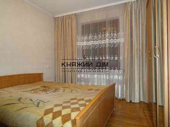 Оренда Квартира 2-кімнатна, 14/16 поверх на Ревуцкого ул. Киев