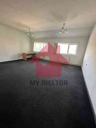 Оренда приміщення вільного призначення на Залізнична поверх - 4/4 Uzhhorod