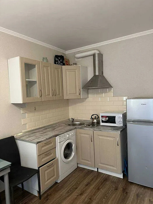 Оренда Квартира 1-кімнатна, 3/7 поверх на Стеценка, 75А Київ - фото 1