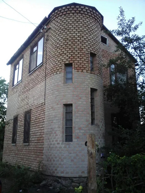 Продам оригінальну 2х поверхову дачу. Кропивницький - фото 1