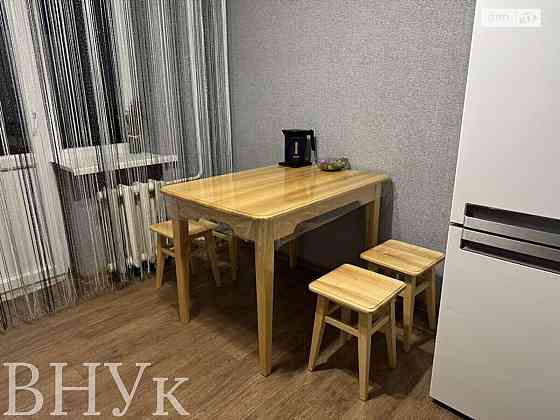 Продаж Квартира 3-кімнатна, 3/5 поверх на Теремнівська Луцьк