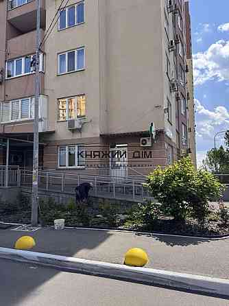 Оренда офісне приміщення на Моторный пер. поверх - 1/24 Київ