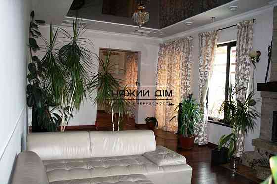 БЕЗ КОМИССИИ!!! Аренда отличного 2-х этажного дома в Новых Безрадичах. № 131169 