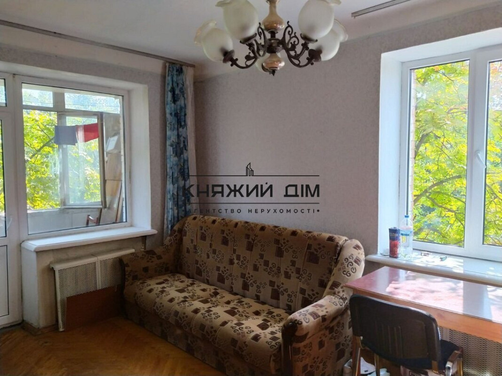 Оренда Квартира 1-кімнатна, 3/5 поверх на Саратовская вул./Павла Вірського бул. Kiev - photo 1