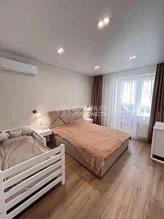 Продаж Квартира 2-кімнатна, 13/16 поверх на вул. Заливна Харьков