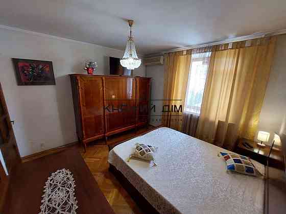 Оренда роздільної 2-х к. квартири в центрі Києва м. Палац Спорту. № 11201359 Київ