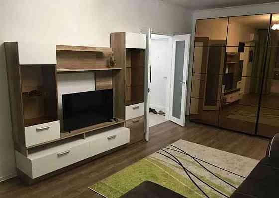 Оренда Квартира 1-кімнатна, 3/9 поверх на бул. Лесі Українки, 19 Київ