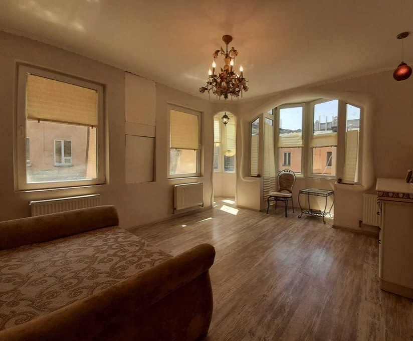 Отдельностоящий трехэтажный флигель в пять уровней в самом сердце Одессы!!! Одеса - фото 1