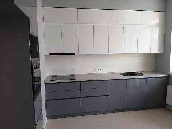 Продаж Квартира 2-кімнатна на ул. Гагаринское плато, 9 Одесса