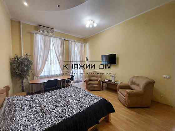 Оренда роздільної 2-х кімнатної квартири в самому центрі Києва Майдан Незалежності. № 11200413 Київ