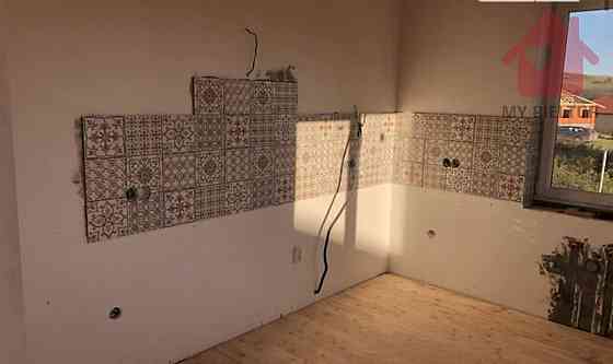 Продаж будинку в с. Середнє! 