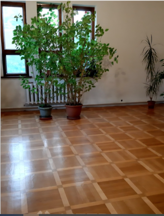 Дом Червоный хутор  385 м2  2 этажа 4 уровня   белый кирпич  2002 года на участке 10 соток правильной формы Лиманка