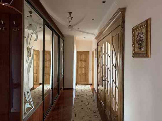 Продаж Квартира 2-кімнатна, 4/6 поверх на вул.Берегова, 22а Івано-Франківськ