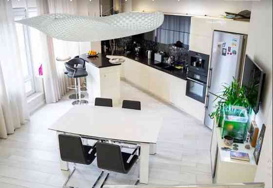 Шикарная 3х уровневая квартира с террасой на Фонтане Odessa