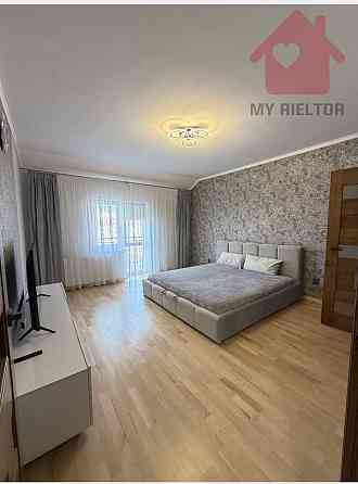 Продаж Квартира 4-кімнатна, 4/5 поверх на Тлехаса Ужгород