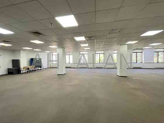 Оренда офісне приміщення на Хрещатик вул., 19 поверх - 3/4 Київ