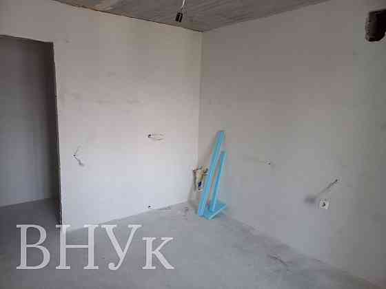 Продаж Квартира 3-кімнатна, 2/10 поверх на Яреми Тернопіль