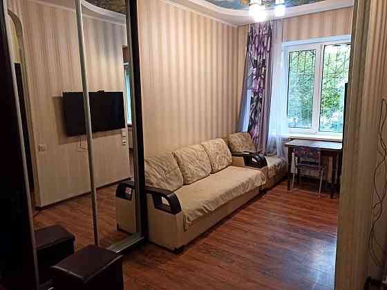 Оренда Квартира 3-кімнатна, 2/5 поверх на просп. Перемоги, 30 Kiev