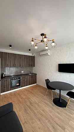 Оренда Квартира 1-кімнатна, 12/16 поверх на Салютна, 2 Київ