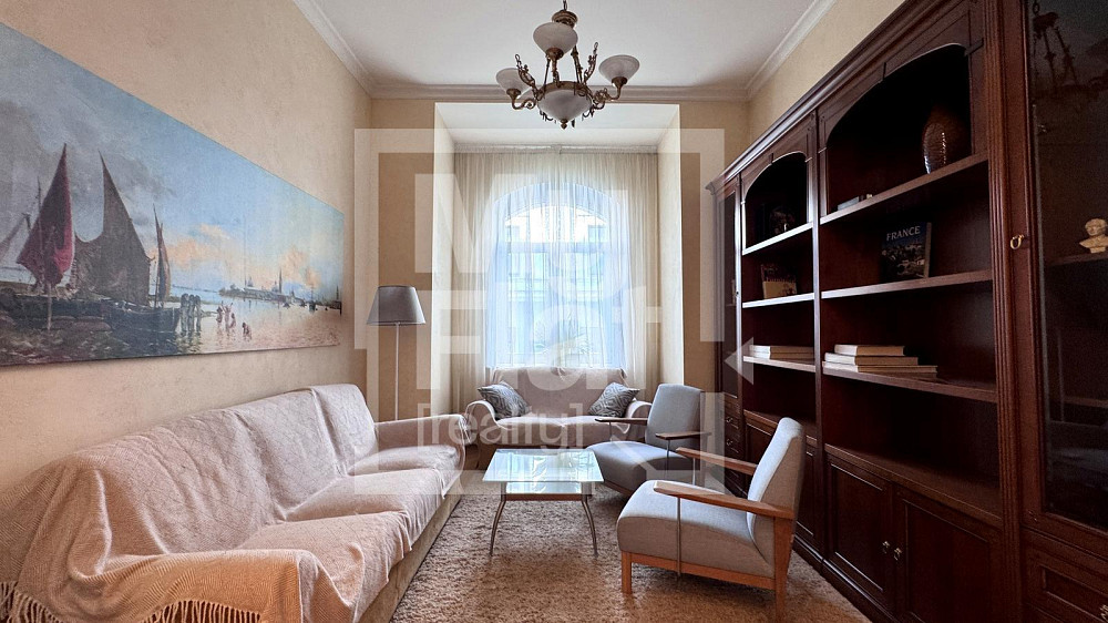 Оренда Квартира 3-кімнатна, 2/5 поверх на вул. Хмельницкого Богдана Kiev - photo 3