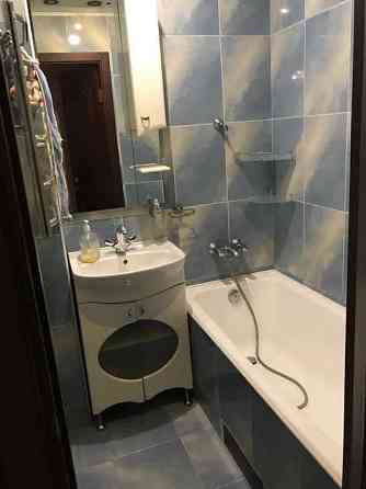 Оренда Квартира 1-кімнатна, 4/9 поверх на пр. Павла Тычины, 14а Kiev