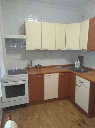 Оренда Квартира 2-кімнатна на ул. Срибнокильская, 8 Київ