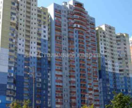 Продаж Будинок 2-кімнатний на Олександри Екстер вул., 9 Kiev