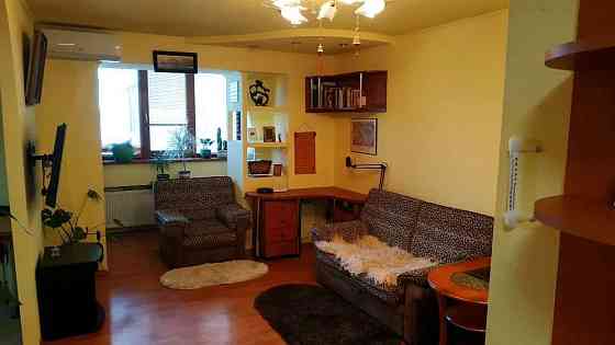 Оренда Квартира 1-кімнатна на бул. Чоколовский, 40 Київ