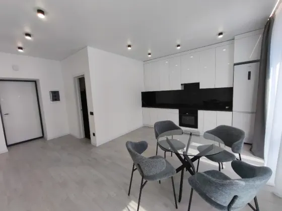 For sale 1-room Apartment 43 sq.m Волошина 16 Mynai