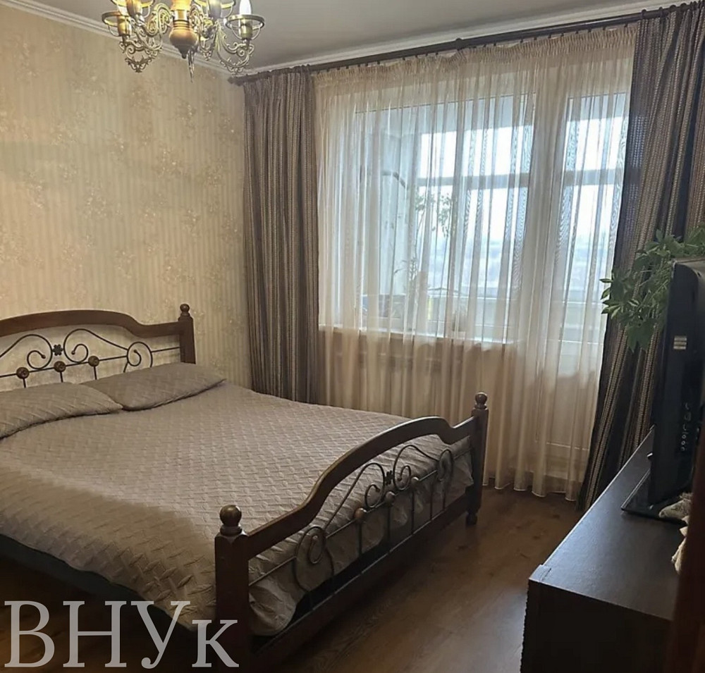 Продаж Квартира 4-кімнатна, 2/9 поверх на Богомольця Ужгород - фото 5