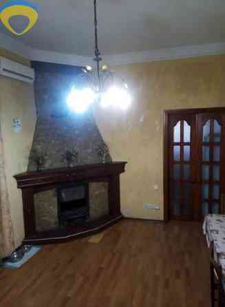 Продаж Квартира 4-кімнатна на ул. Генерала Цветаева, 52 Одеса