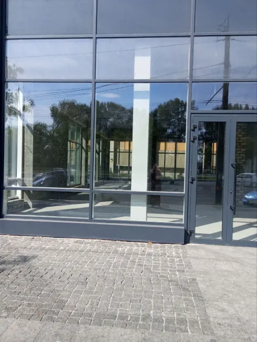 Продаж Приміщення в житловому будинку площа 222 кв.м 1-й поверх  Дніпро - фото 1