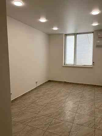 Оренда Квартира 1-кімнатна, 1/16 поверх на просп. Соборності, 17к.2 Kiev