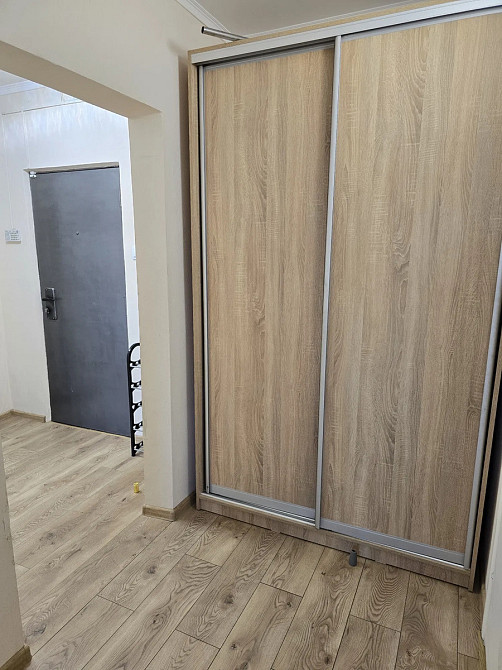 Оренда Квартира 1-кімнатна, 1/14 поверх на Ернста, 2 Киев - изображение 5