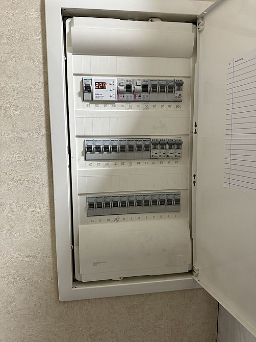 Продаж Квартира 3-кімнатна, 5/9 поверх на Содружества ул., 10 Дніпро - фото 17