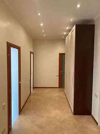 Оренда Квартира 2-кімнатна, 10/14 поверх на ул. Златоустовская Киев