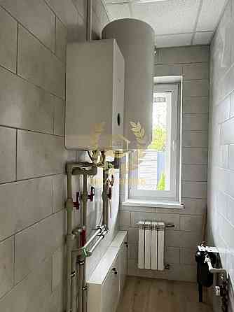 Продаж приватного будинку на Берковці, біля ТЦ Lavina Mall Київ