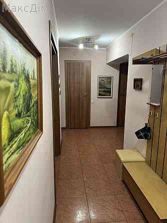 Оренда Гараж/паркомісце на Степана Бандери пр. 3/6 поверх Тернопіль