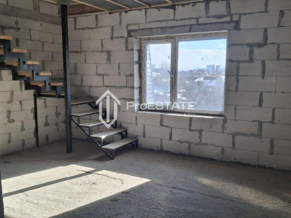 Продаж Квартира 3-кімнатна, 4/4 поверх на вул. Кибальчича Миколи Kiev - photo 1