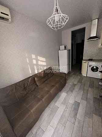 Продаж Квартира 1-кімнатна, 1/5 поверх на вул. Фесенковская Харків