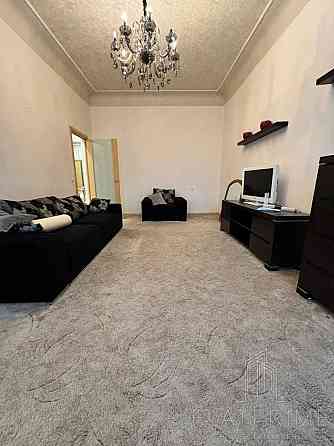 Оренда Квартира 2-кімнатна, 3/4 поверх на вул. Різницька, 11 Київ