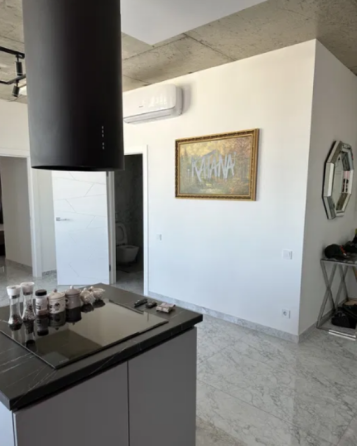 Продаж Квартира 2-кімнатна, 7/25 поверх на Спортивна, 3/2/1 Одесса