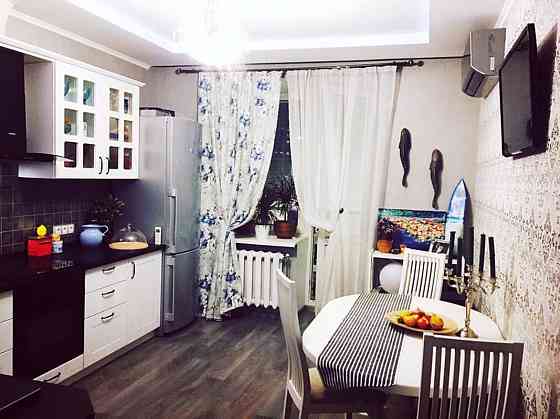 Оренда Квартира 1-кімнатна на Харьковское шоссе Киев