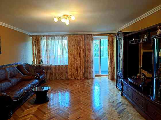 Продаж Квартира 2-кімнатна, 3/9 поверх на Паньківська вул., д. 19 Київ