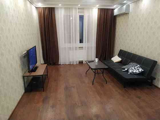 Оренда Квартира 2-кімнатна, 18/22 поверх на ул. Здолбуновская Київ